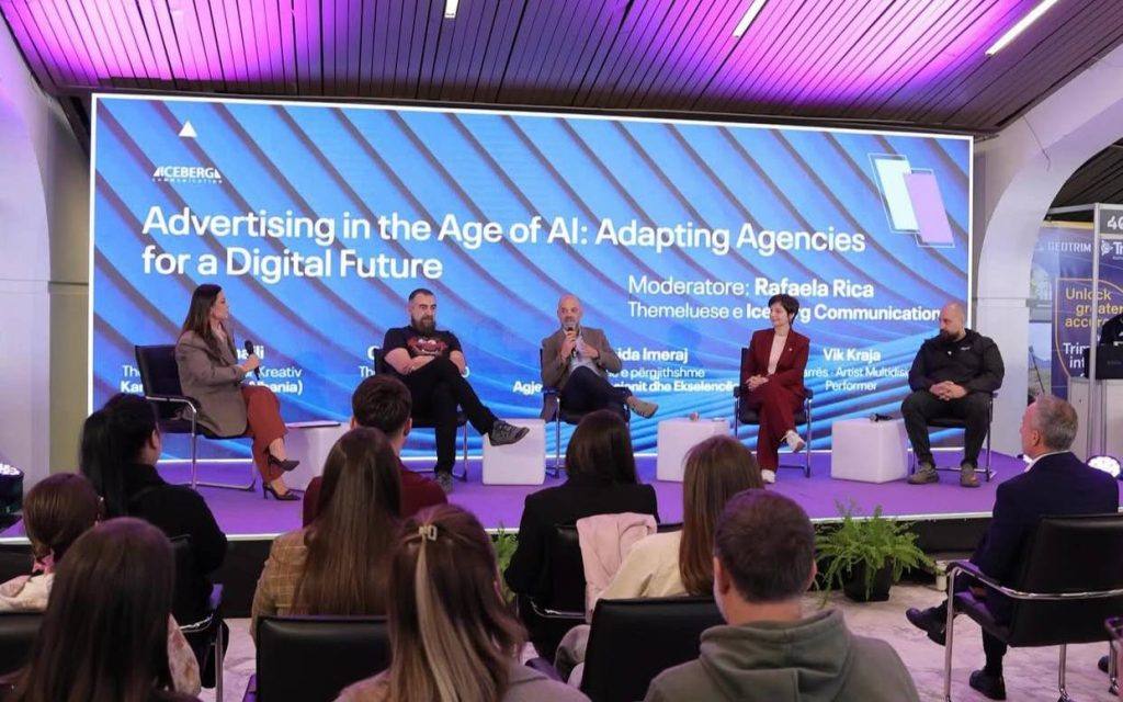 Podiumsdiskussion „Werbung im Zeitalter der KI“ auf der Bühne der Future2Tech 2025